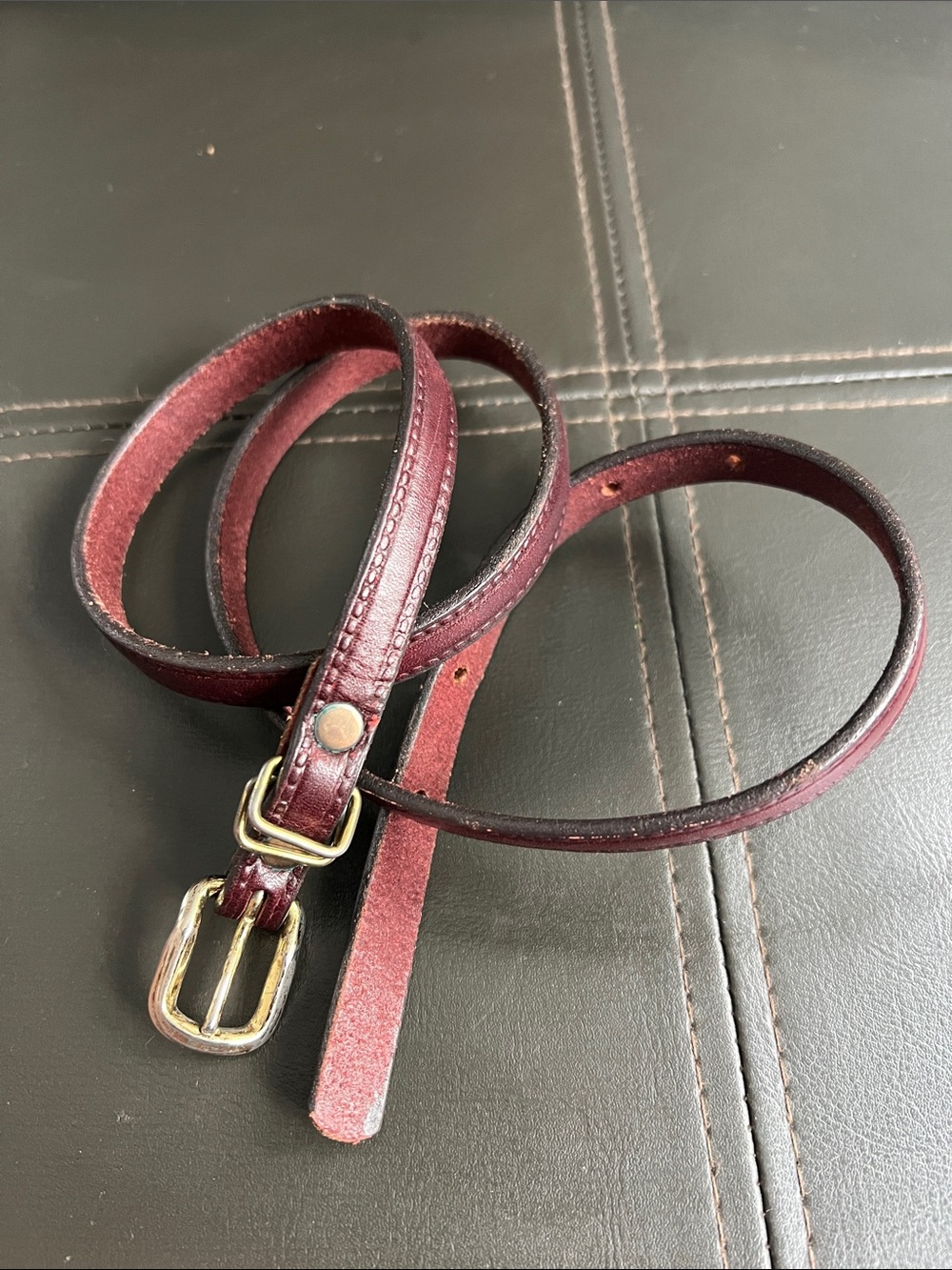 The Leather Shop Slim Burgundy Women’s Leather Belt Gold-Tone Buckle Medium